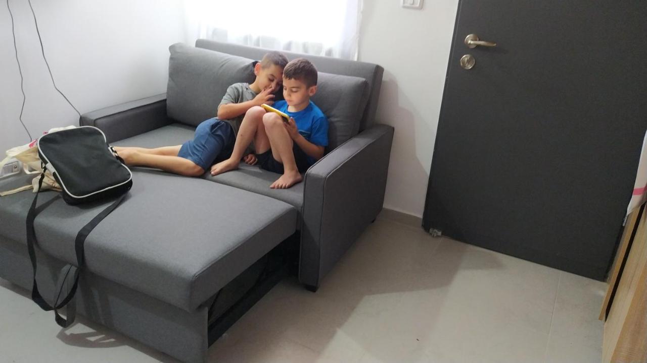 יחידת אירוח בבית ורדי Тиверіада Екстер'єр фото